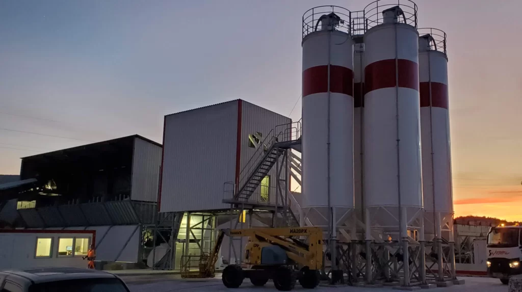 Concrete plant