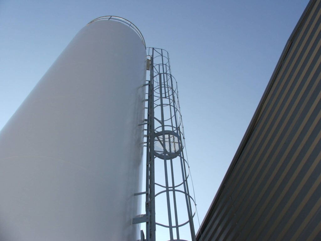 Cement silos